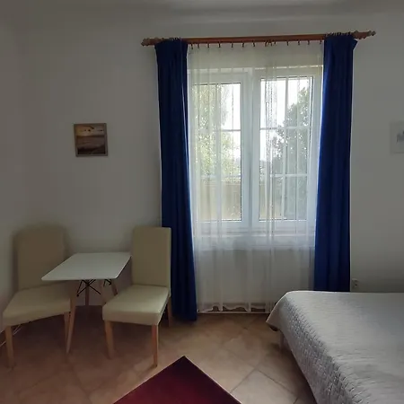 Dagmara 3*